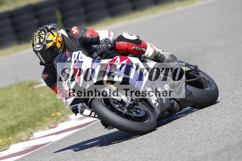 /Archiv-2025/48 25.08.2025 Cornu Master School ADR/rot-rouge/32